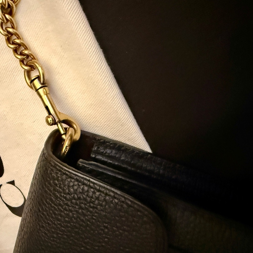 Coach Crystal C Tabby Chain Clutch Black & Gold - Picture 10 of 15